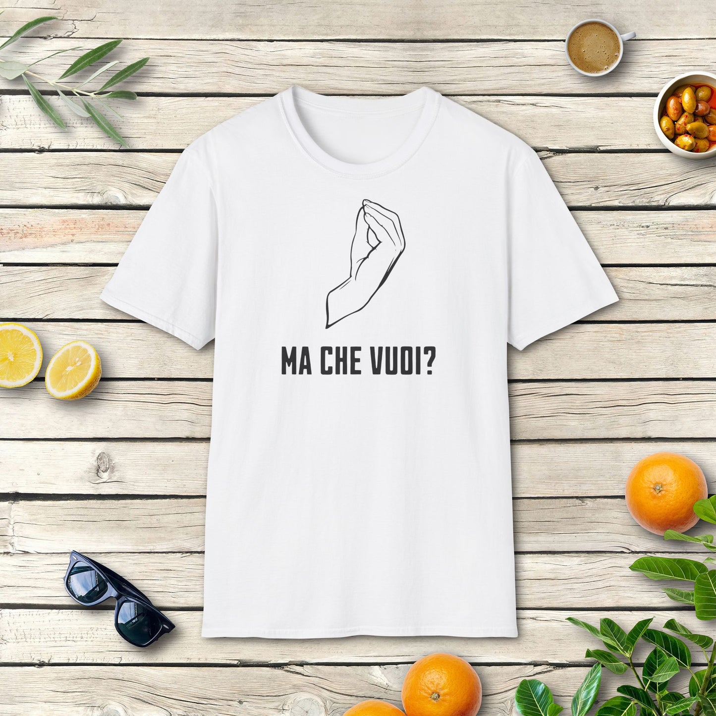 Ma che vuoi T-Shirt mit italienischem Spruch & Handgeste