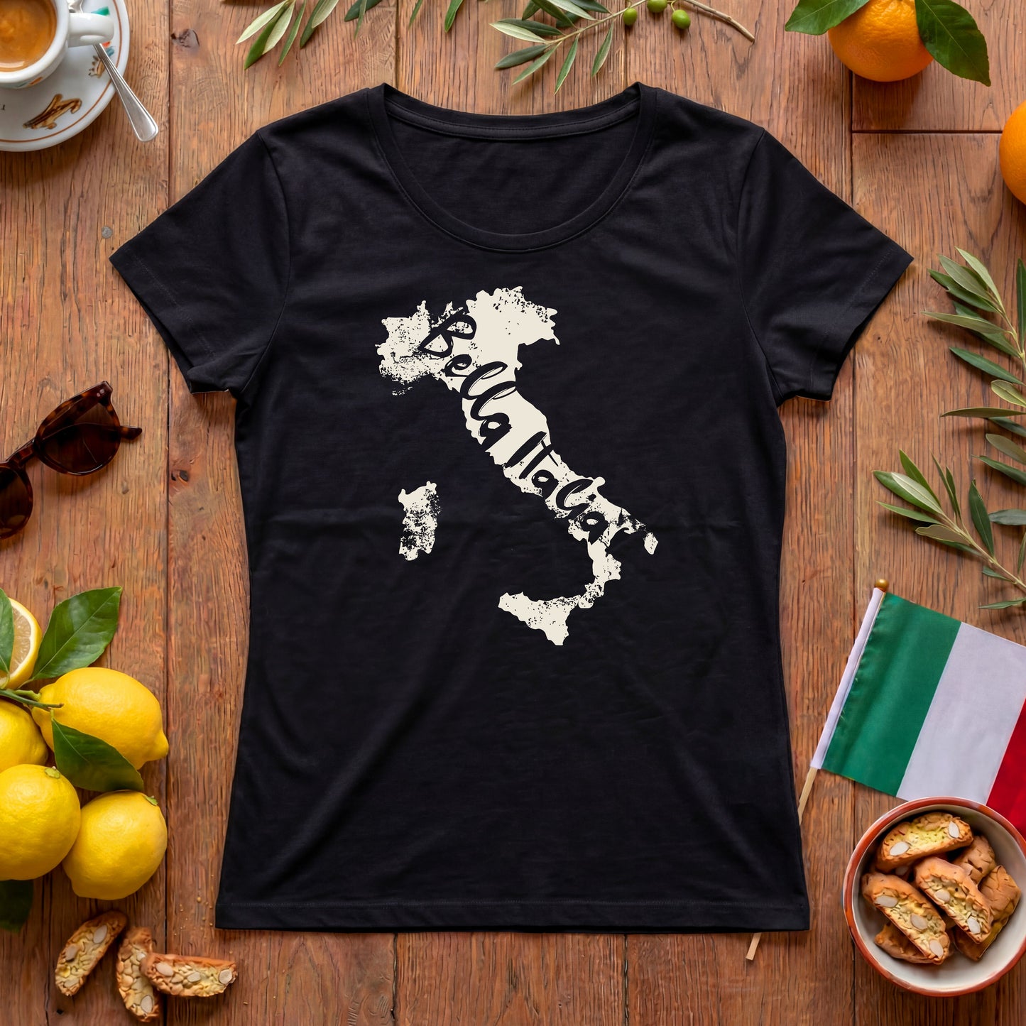 Bella Italia Damen T-Shirt mit Italien-Umriss